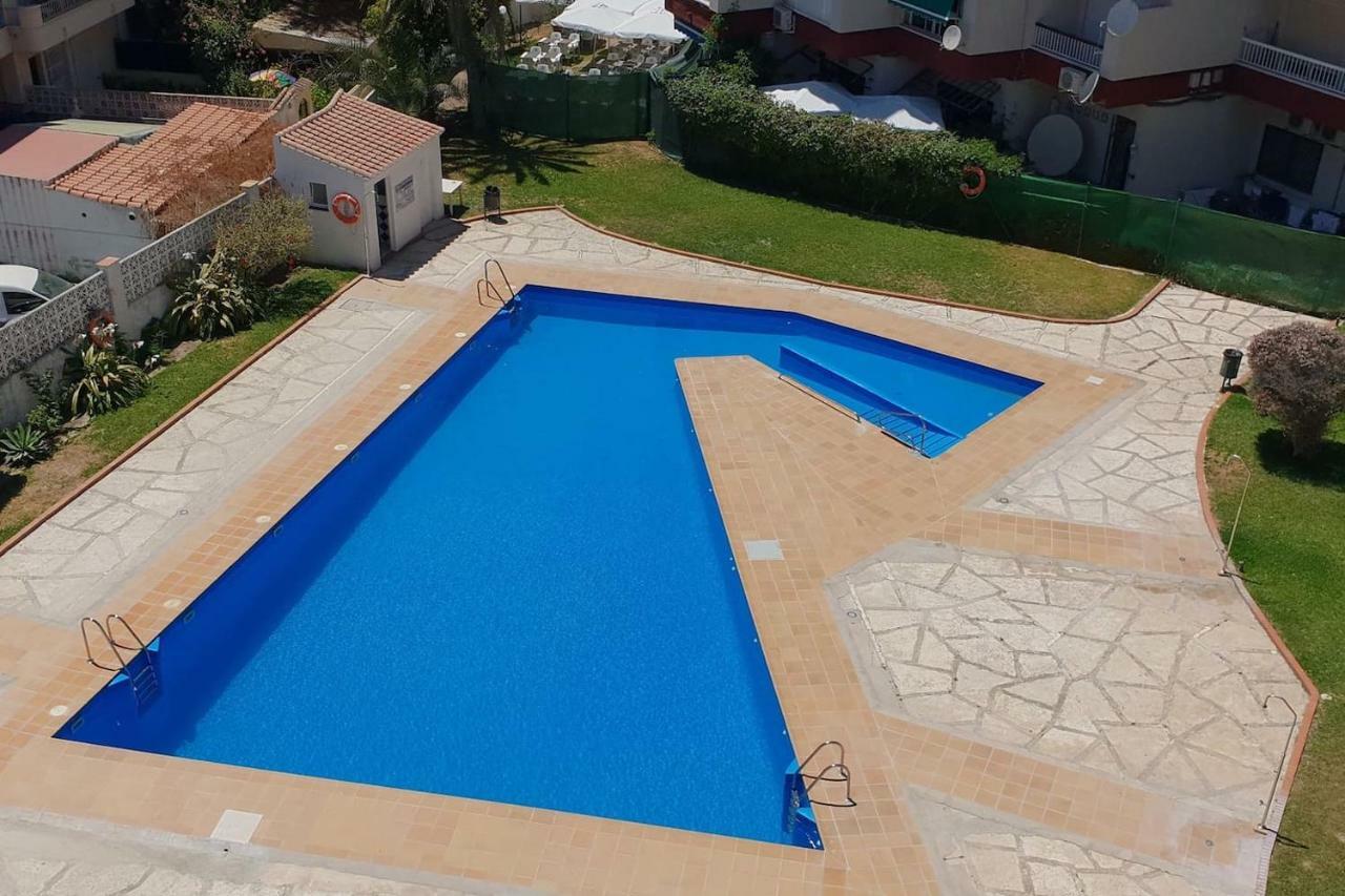 Neptuno Torrecilla Beach เนร์คา ภายนอก รูปภาพ